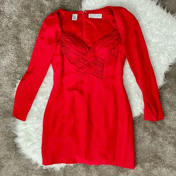 Niteline | Dresses | Niteline Red Vintage Peasant Dress | Poshmark